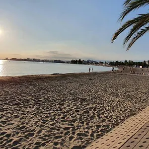 Nautilus Agradable A 5 Minutos A Pie De La Playa Hébergement de vacances Roses